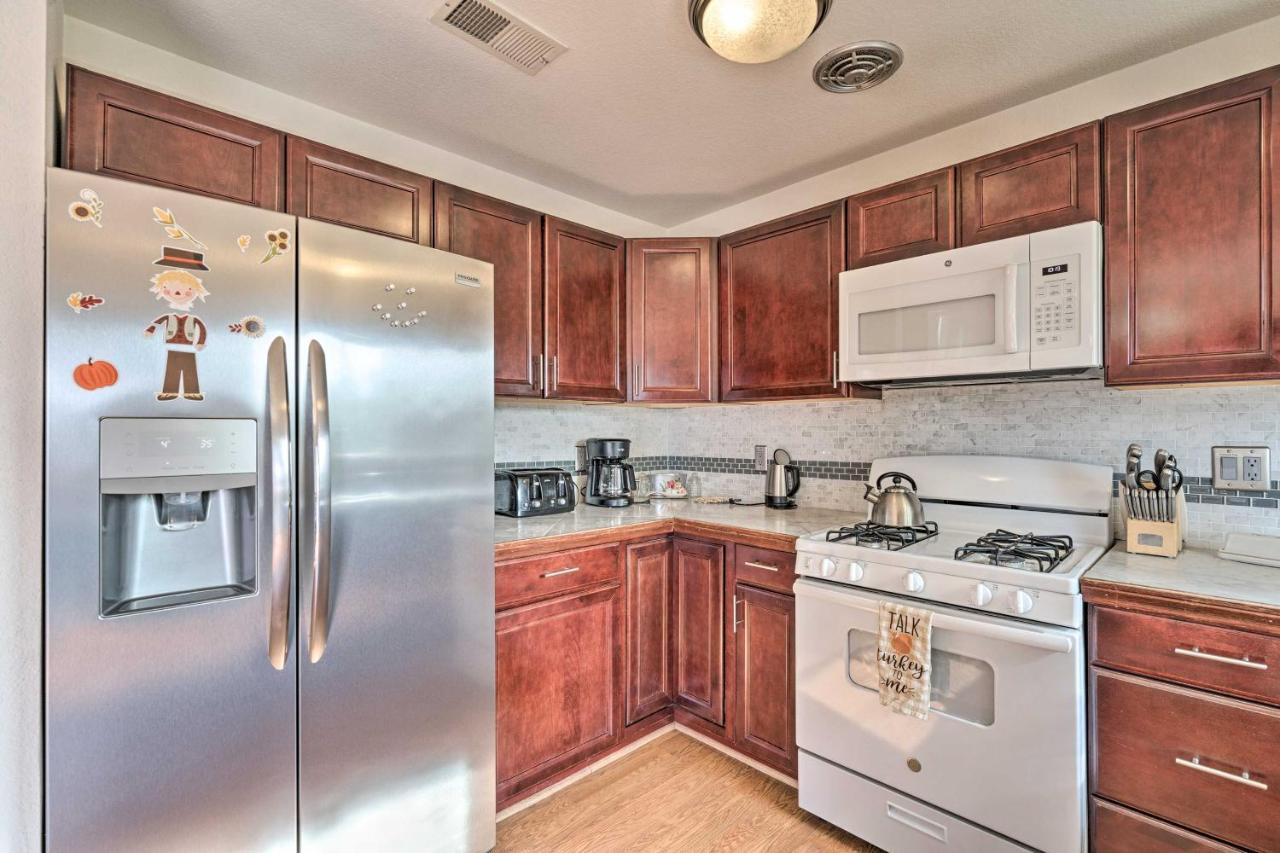 Vegas Oasis Home With Pool And Spa 7 Miles To Strip Las Vegas Esterno foto